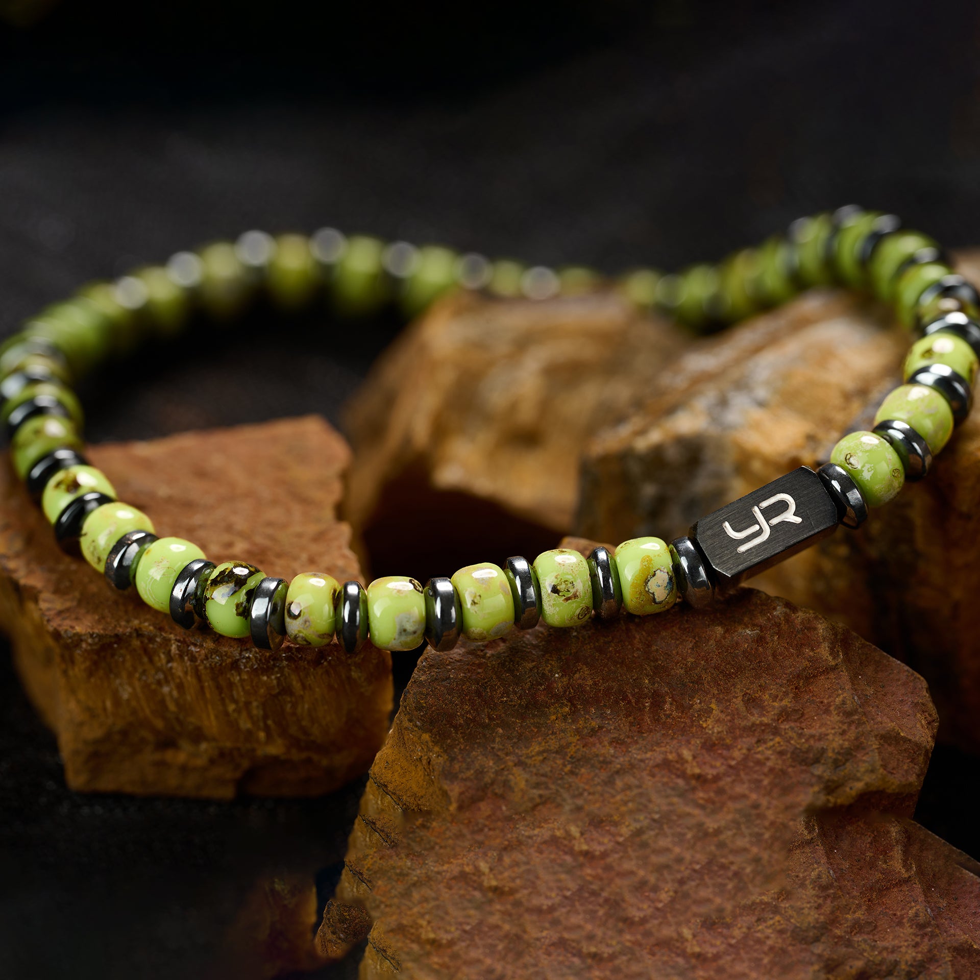 Green Miyuki Bead & Hematite Bracelet（4mm）