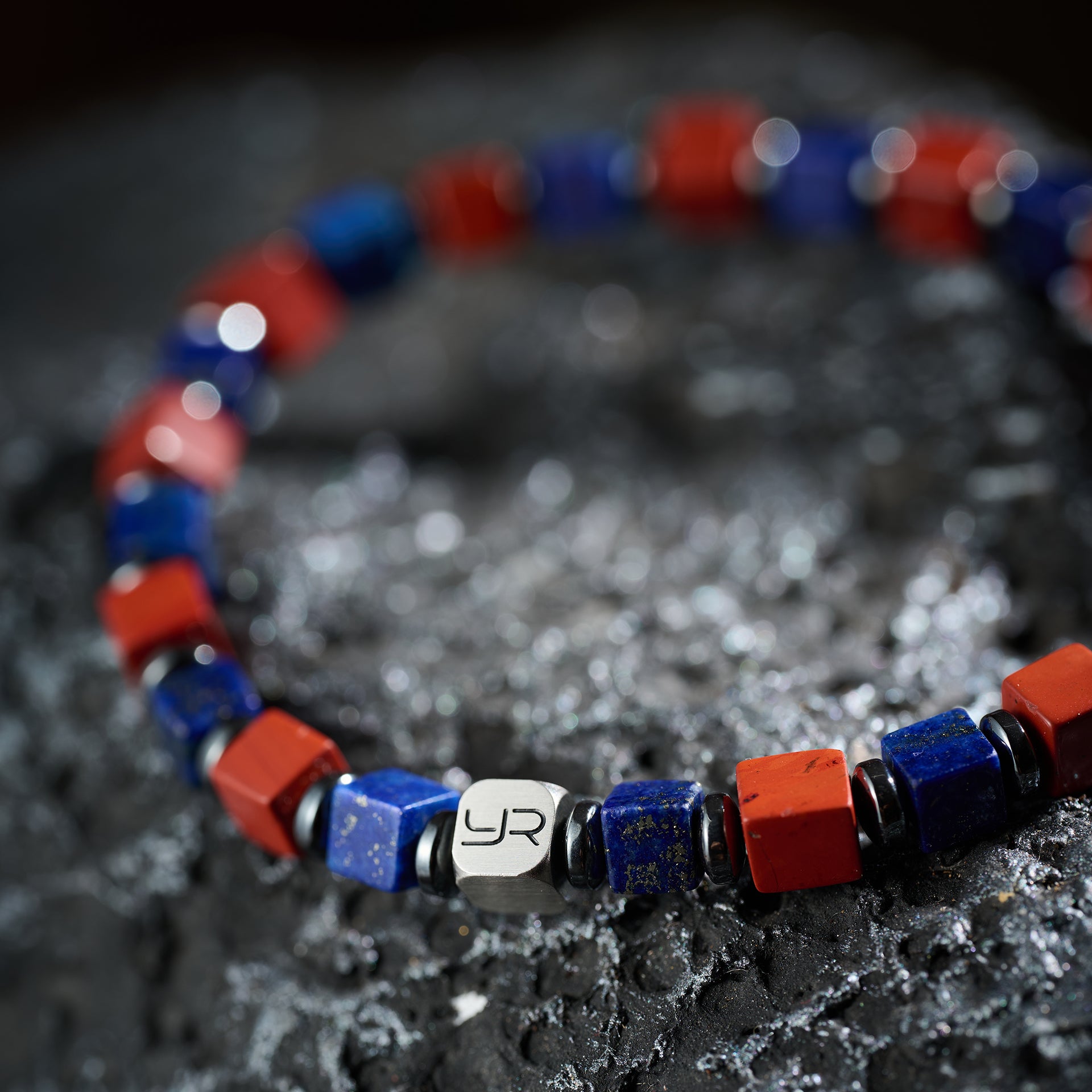 Red Stone & Lapis Lazuli Bracelet（4mm）